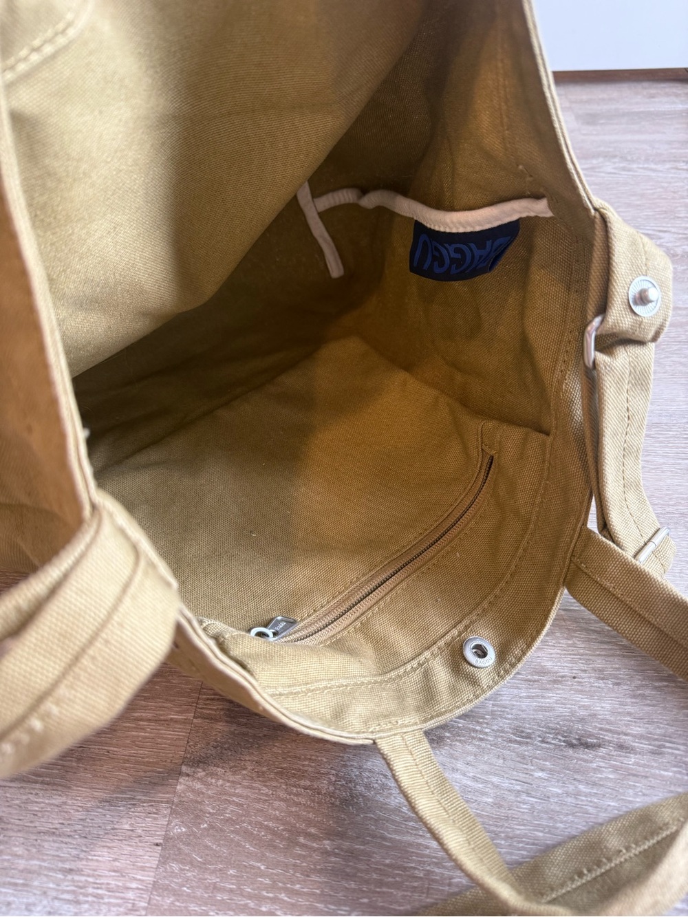 Baggu Horizontal Duck Bag in Dark Khaki View 3